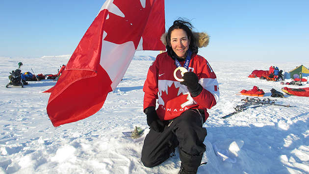 caroline-ouellette-north-pole-hockey-canada-gold-medal-630.jpg